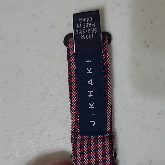J. Khaki Pink and Black Patterned SILK Bow Tie - Picture 2 of 3